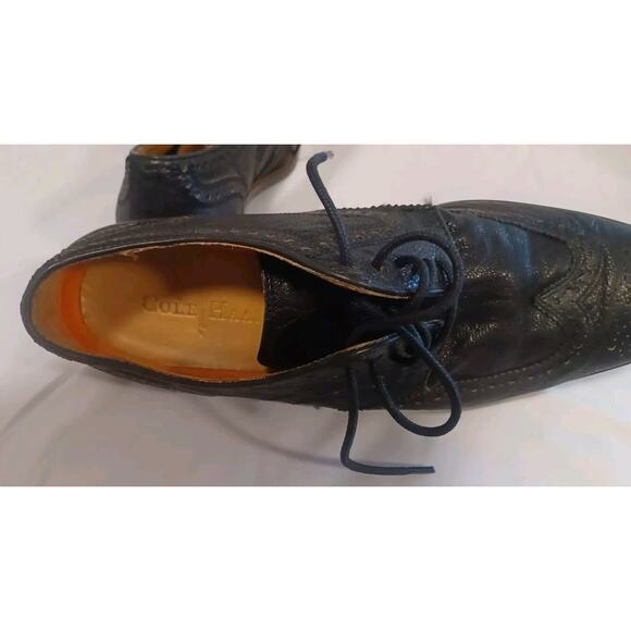 Cole Haan Grained Black Leather Wingtip Oxfords | Size 8.5 - Picture 9 of 11
